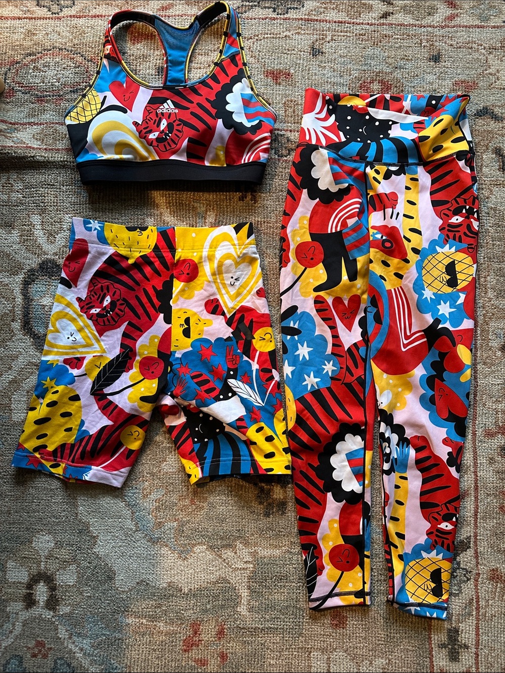 Adidas women working out Multicolor Set - Red, Blue, Yellow, Black, White